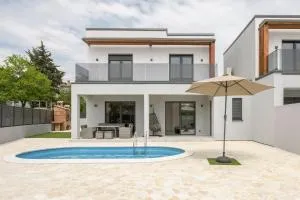 Sun&Moon Labin - Vinež