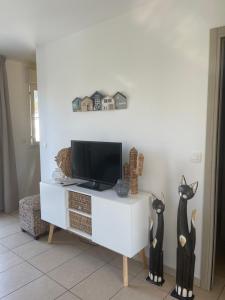 Maisons de vacances Villa 4 a 6 personnes dans residence avec piscines proche plage : photos des chambres