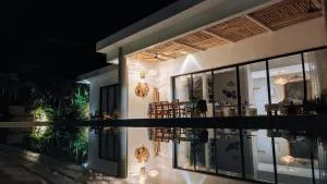 Villa de los tres niños - El Limón