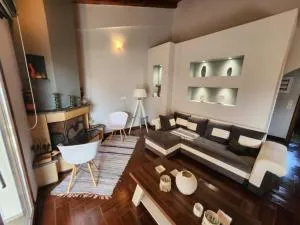 LoGGOS VILLA - 塞利亚尼蒂卡