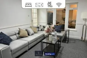 4 BDR Home By Tranquil Ventures Short Lets & Serviced Accommodation Cowley With Games Area, On-Site Parking, Central Oxford - 克利夫顿汉普登