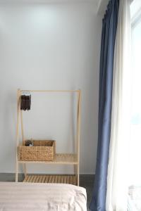 Cozy Saigon Sunset Apartment - Steps to Bui Vien Nightlife