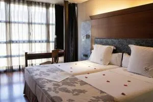 Hotel Sancho Abarca Petit SPA - Huesca