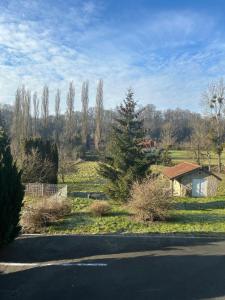 B&B / Chambres d'hotes Aux Bords de la Lizaine : photos des chambres