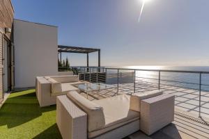 RentitSpain - Almuñécar - Villa de Ensueño Vista al mar Confort y Piscina