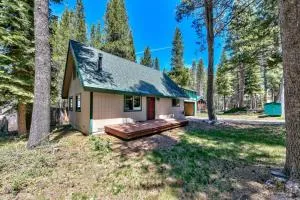 1207S Cabin in the Pines - Mevers