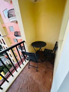 Cozy Mines View Apartment