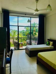 Aqua Marine Beach Hotel