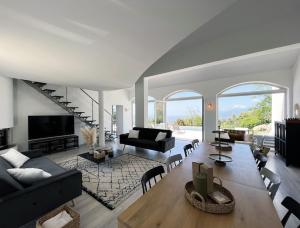 Maison de Maître Albitru - Domaine Romella - Piscine - Vue Golfe St-Florent