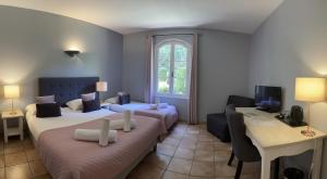 Hotels Hotel La Bastide Saint Martin : photos des chambres