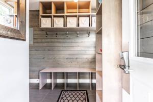 LES EAUX 227-3 Large 3 bdr with mountain view