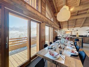 Chalets Chalet Combloran : photos des chambres