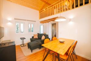 Casa Lobos by Quantique