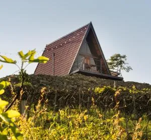 Cabanas Altaia Vinhedos Tasca - São Valentim