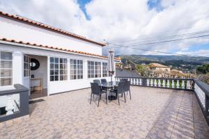 De Casa Villa by GALMI