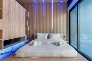 Exclusive Apt 4 Pex with Burj Khalifa View