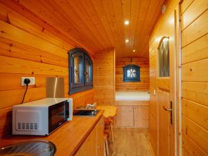 Sunset Retreats The Anna Mae