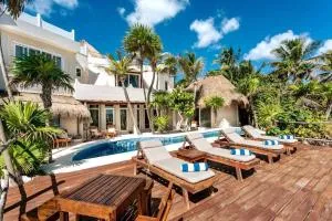 Luxury 5-BR Beachfront Home in Tulum Casa Sofia - Gato