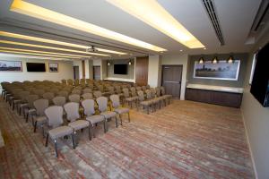 Fiesta Inn Suites Aeropuerto del Bajío