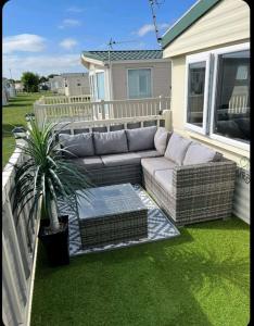 K37 L&g caravan hire 8 berth millfields Lead person must be over 30 MAX 4 ADULTS - Hotel 3 stelle a Ingoldmells