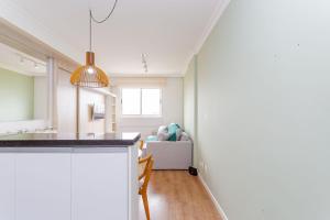 Ed. Ilha de Kynaros | Conforto e Praticidade no Bairro Novo Mundo | Gonzaga Stays