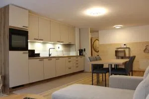 Apartment Claudia - SantʼAndrea in Monte