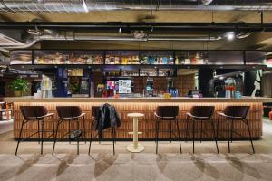 Hotels Moxy Annecy : photos des chambres
