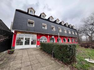 M1 Laczházy Hotel Coffee & More