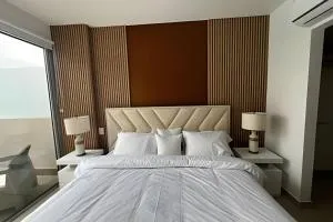 Paraiso azul en Baia Kristal - La Siriaca