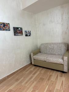 monteleone centro apartment