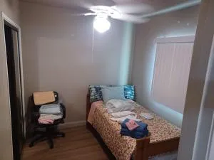 Private room furnished Cypress - 兰乔帕洛斯弗迪斯