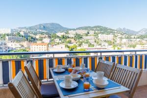 Appartements LA PERLE 2P Vue Mer Terrasse 2 mins Plage Garage Clim : photos des chambres