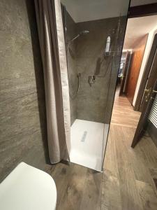 Comfortable and sunny 4 minutes skiing facilities