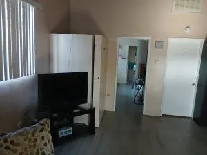 Handcraft Cabin LAX Port of LA 20 min away - 兰乔帕洛斯弗迪斯