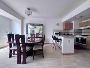 B106 - 2BDR - 2BTh, amazing location