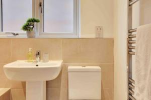 Blackwater Villa Witham