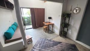 Yay Lodge SIARGAO, 2BR, fast Wifi, AC & fan