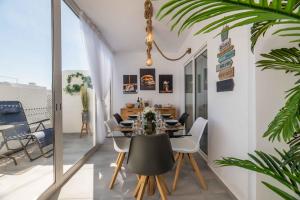 Salgados 2-Bedroom Apartment - 900m from the Beach - Wifi