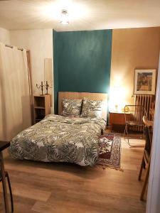 Beau Studio proche de la gare de train