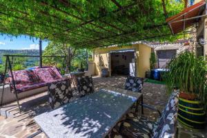 Holiday home in Bribir 53376