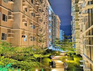 Lucky One! Staycation Trees Residences Near SM Fairview