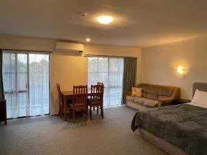 Cherry Court Motor Lodge - 芒阿法埃