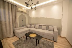 Luxury Heliopolis Apt With Garden View, Near Airport