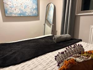 Beautiful Rooms near Hampton Court
