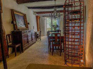 Maisons de vacances Maison de charme au coeur du village de Gordes : photos des chambres