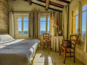 Maisons de vacances Maison de charme au coeur du village de Gordes : photos des chambres