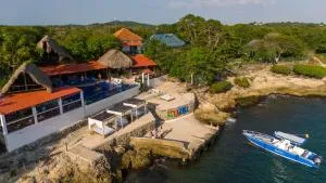 Hotel Isla Real - 巴鲁岛