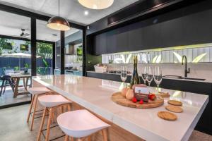 Belle Escapes Luna - Brand New Luxury House