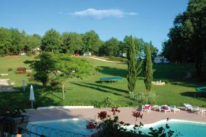Sejours a la campagne la Truffiere Saint Cirq Lapopie : photos des chambres