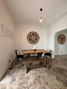 New Condesa Room Modern Comfort